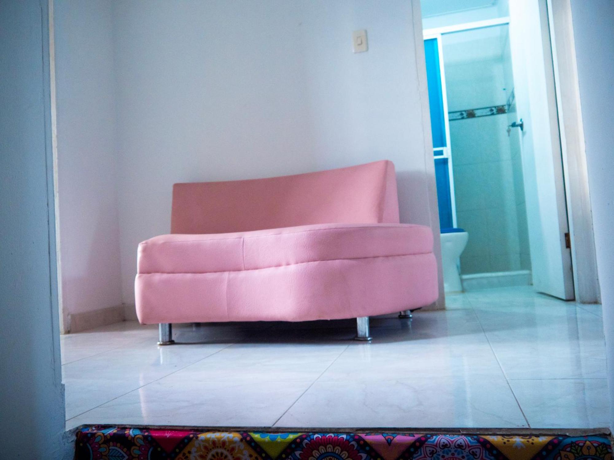 Lovely And Close To Airport, Sea, And Old Town Сasa de vacaciones Cartagena