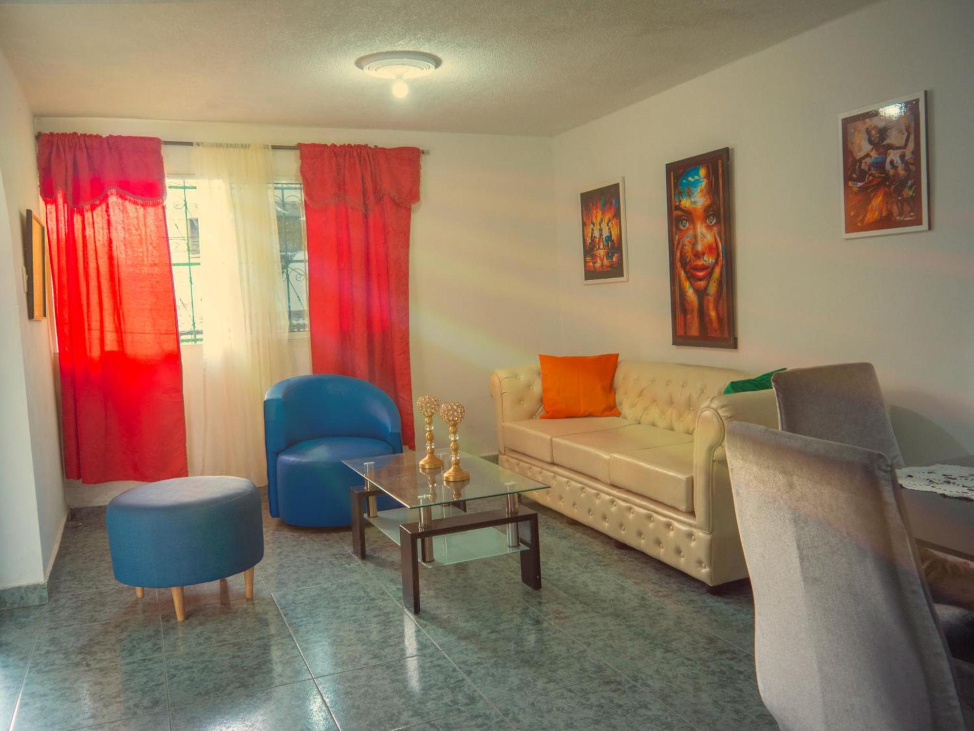 Lovely And Close To Airport, Sea, And Old Town * Cartagena